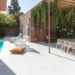Casa dos Pinheiros 109 - Private Villa with pool&heated SPA
